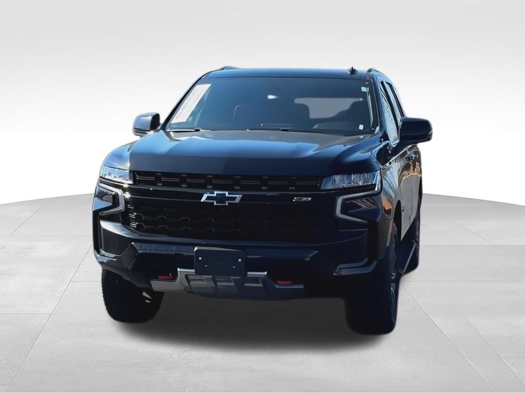 Used 2023 Black Chevrolet Z71 image 3