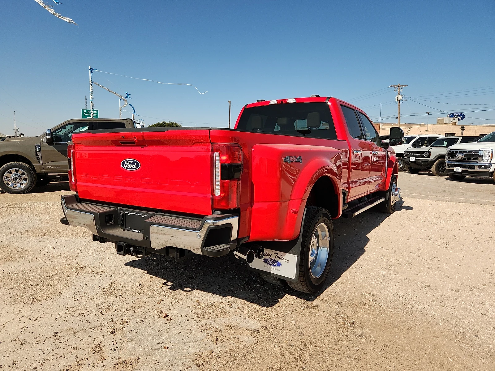 New 2027 Race Red Ford LARIAT image 7