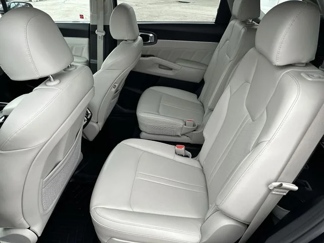 2022 Kia Sorento SX - Photo 27