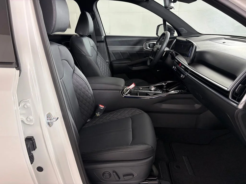 New 2026 Snow White Pearl Kia X-Line SX Prestige AWD image 47