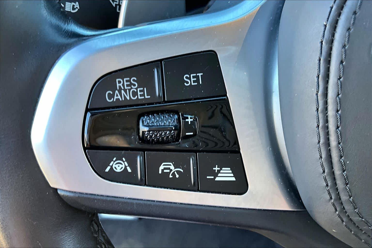 Used 2021 Carbon Black Metallic BMW M40i image 21