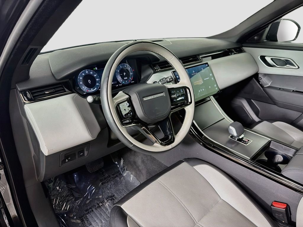 Used 2026 White Land Rover S image 9