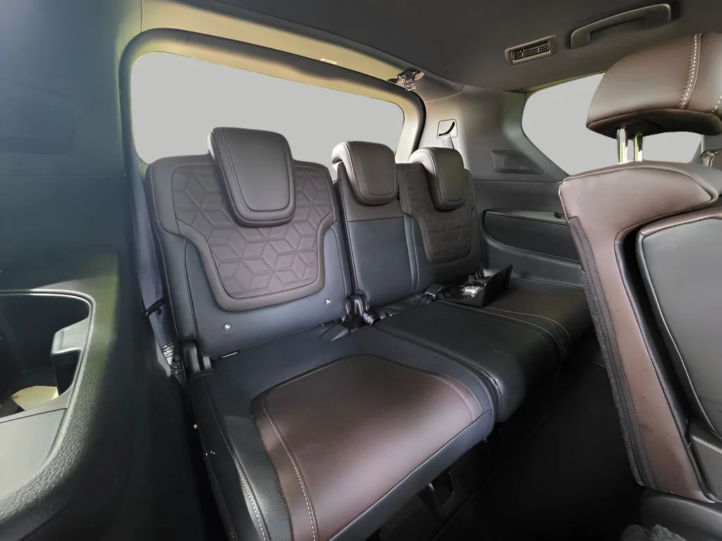 Used 2025 Gun Metallic Super Black Nissan Platinum Reserve image 10