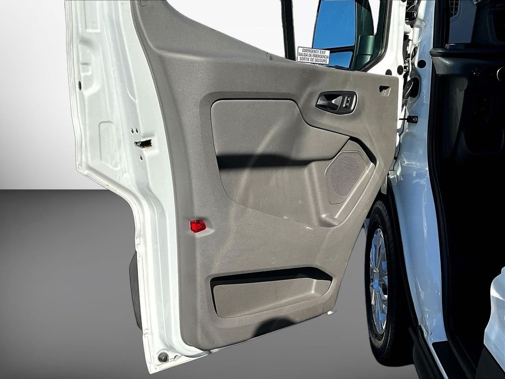 Used 2024 White Ford XLT image 22
