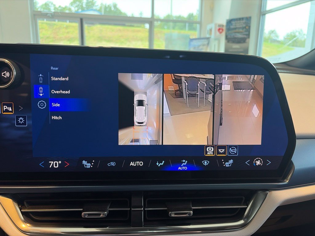 2026 Chevrolet Equinox EV 2LT - Photo 21