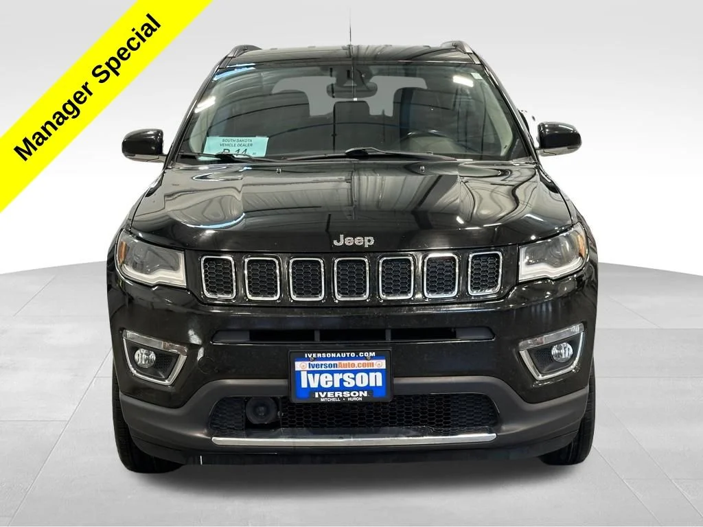 Used 2018 Jeep Compass Limited with VIN 3C4NJDCB6JT340961 for sale in Huron, SD