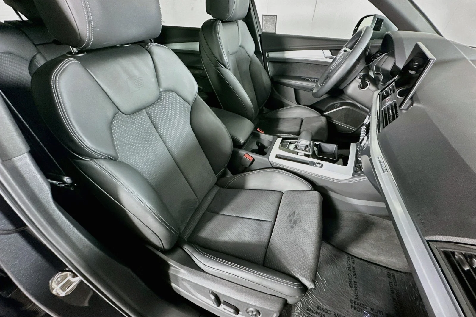 Used 2024 Daytona Gray Pearl Effect Audi S line Premium Plus image 8