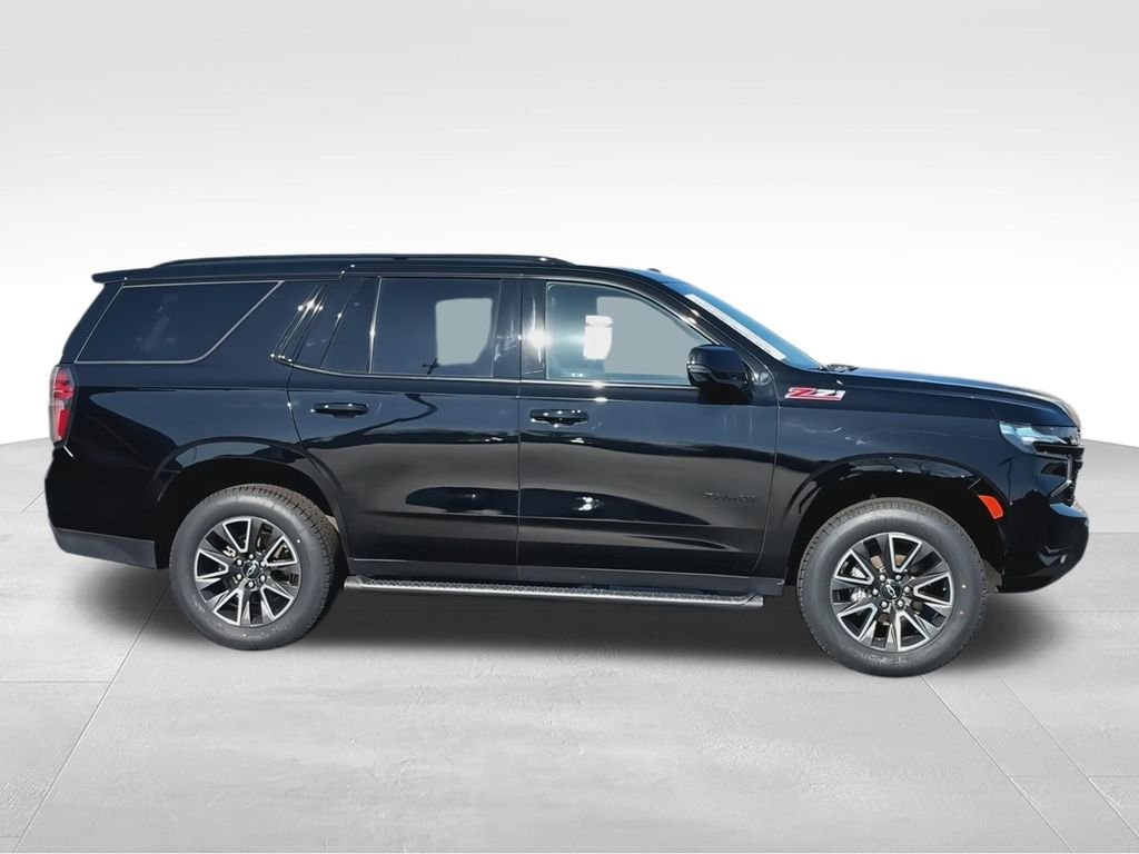 Used 2023 Black Chevrolet Z71 image 9