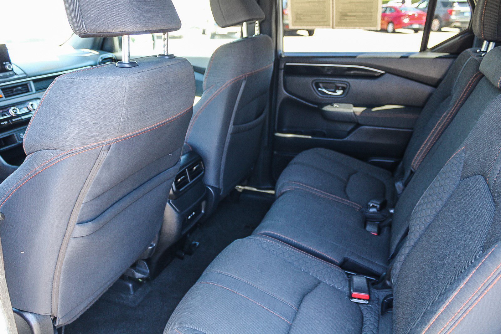 2025 Honda Pilot Sport - Photo 19