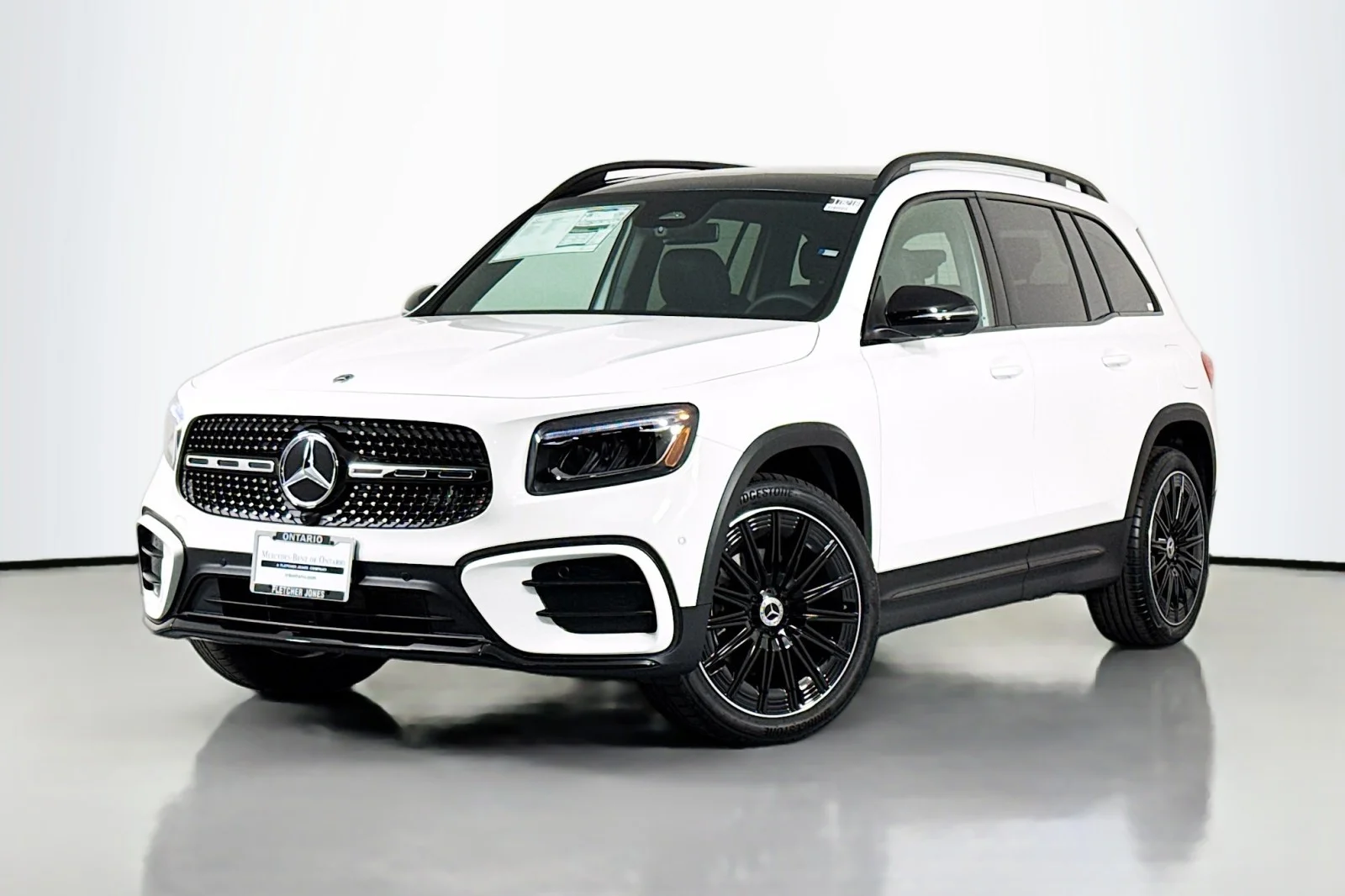 2026 Mercedes-Benz GLB GLB 250's photo