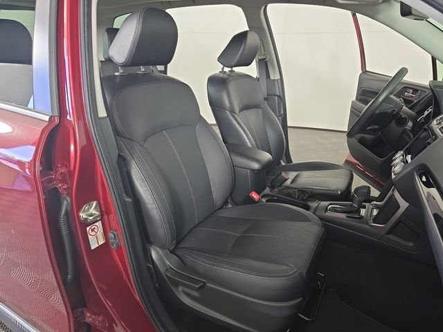 Used 2018 Red Subaru 2.5i Touring image 20