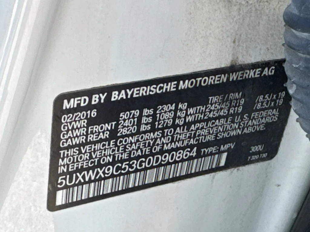 Used 2016 White BMW xDrive28i image 42