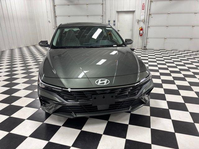 New 2026 Gray Hyundai Limited image 2