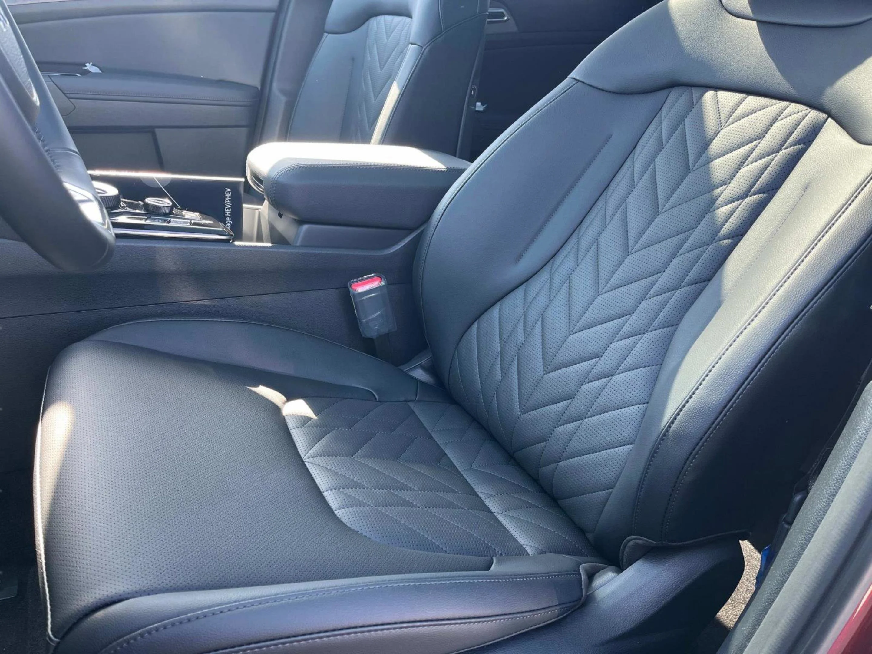 2025 Kia Sportage X-Line - Photo 25
