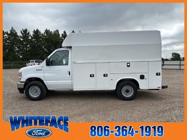 New 2025 Oxford White Ford Base image 44