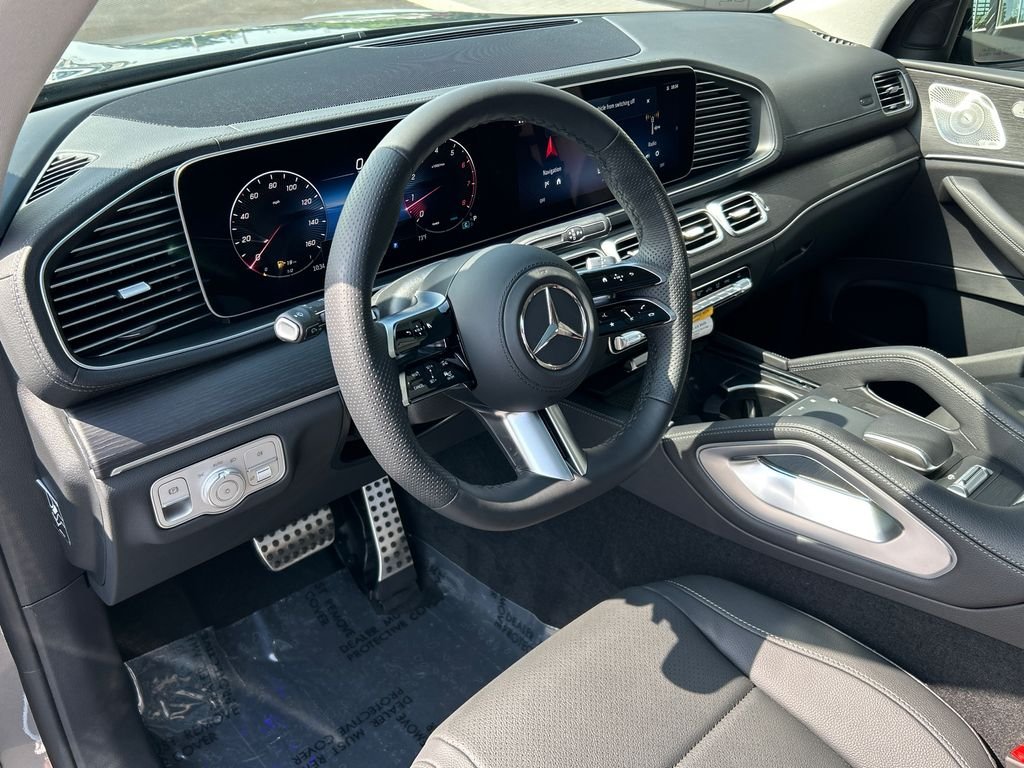 New 2026 Selenite Grey Metallic Mercedes-Benz GLS 450 image 16
