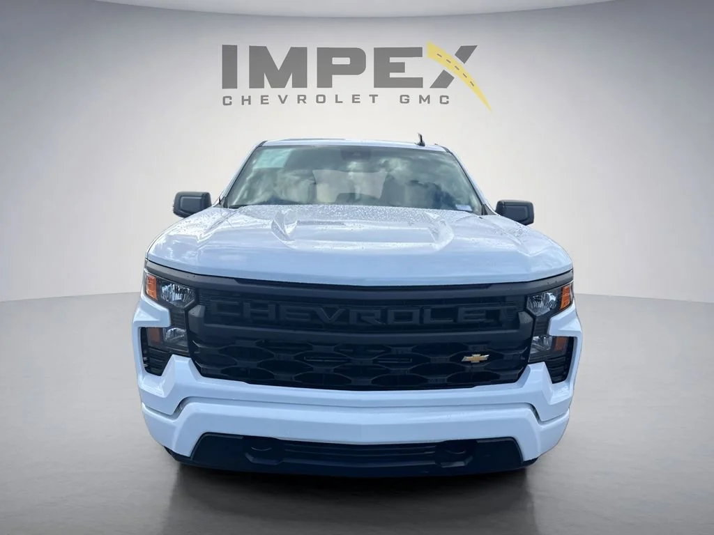 Used 2026 Summit White Chevrolet Custom image 8