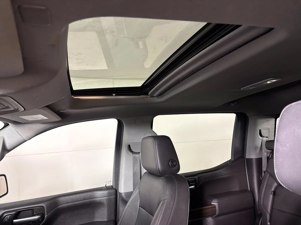 Used 2022 White Chevrolet LT Trail Boss image 42