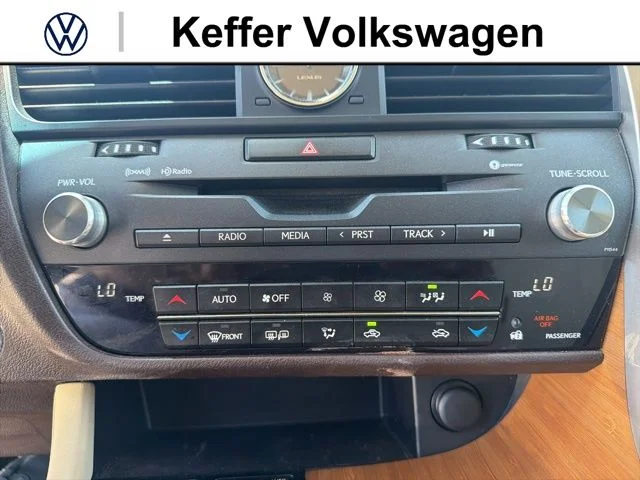 Used 2017  Lexus 350 image 16