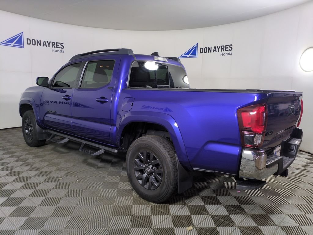 Used 2023 Blue Toyota SR5 image 3
