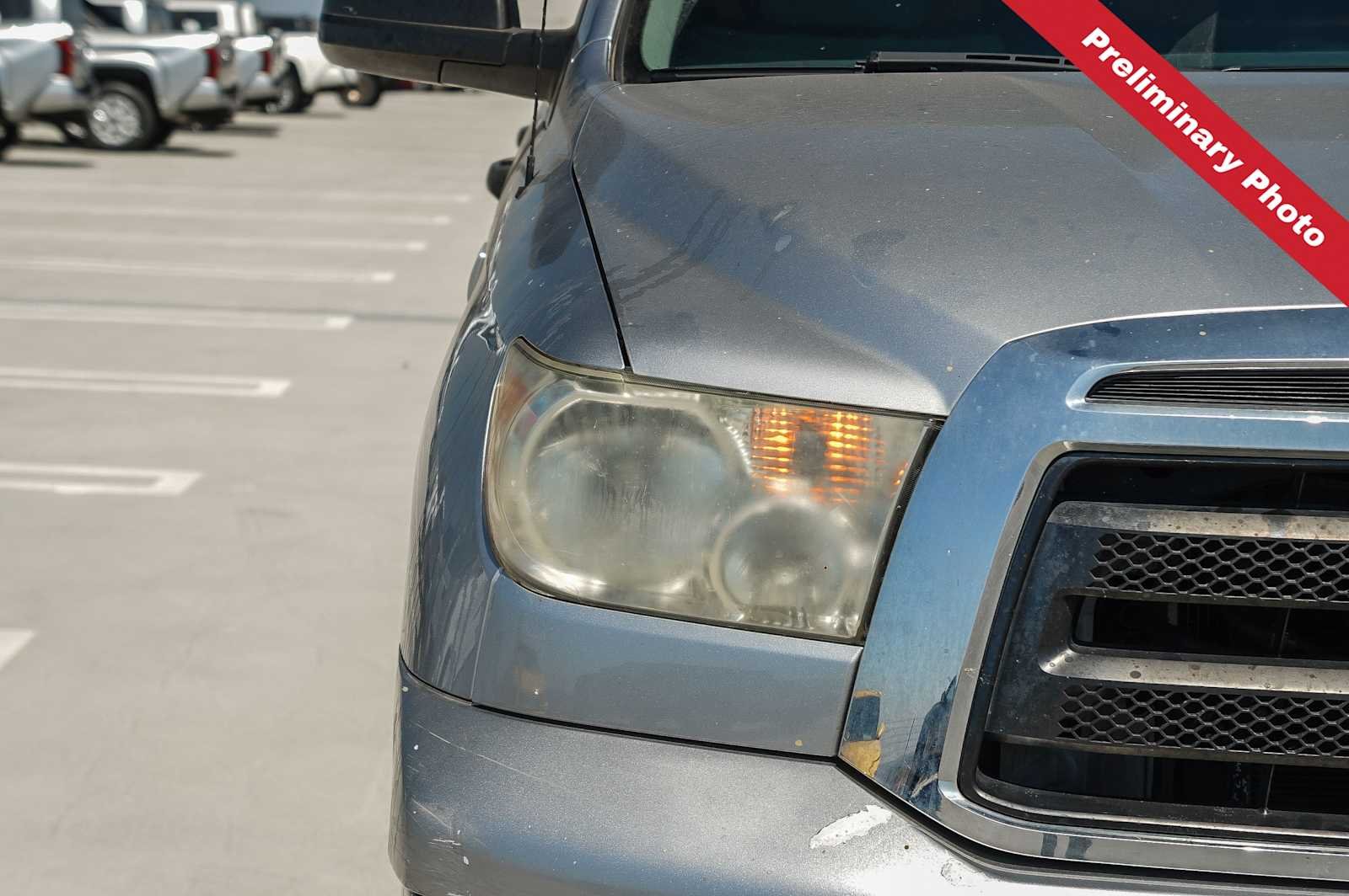 Used 2012 Silver Sky Metallic Toyota  image 4
