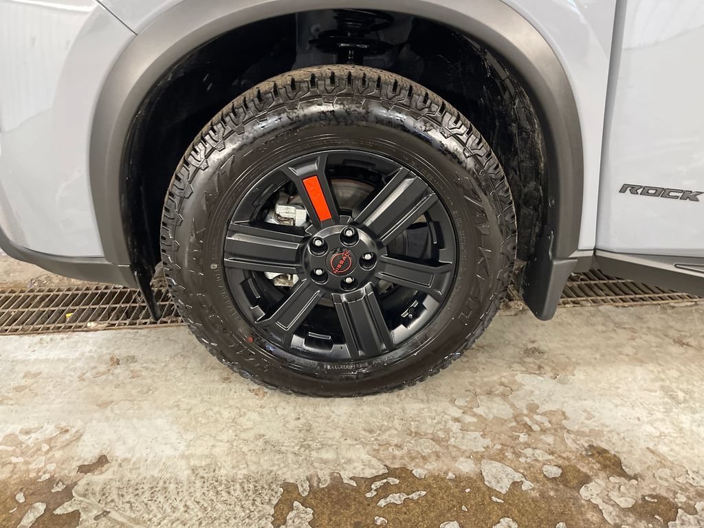 2025 Nissan Rogue Rock Creek - Photo 12