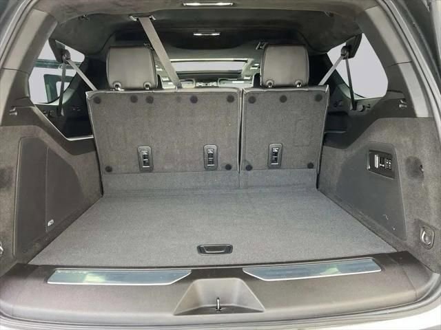 2023 CADILLAC ESCALADE ESV - Image 9