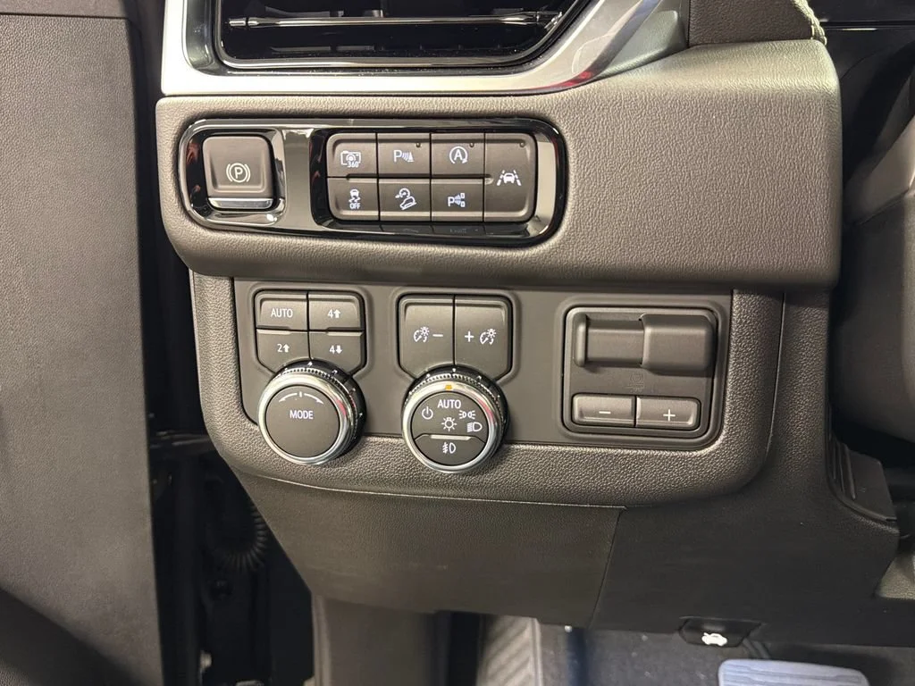 2026 GMC Yukon XL Elevation - Photo 30