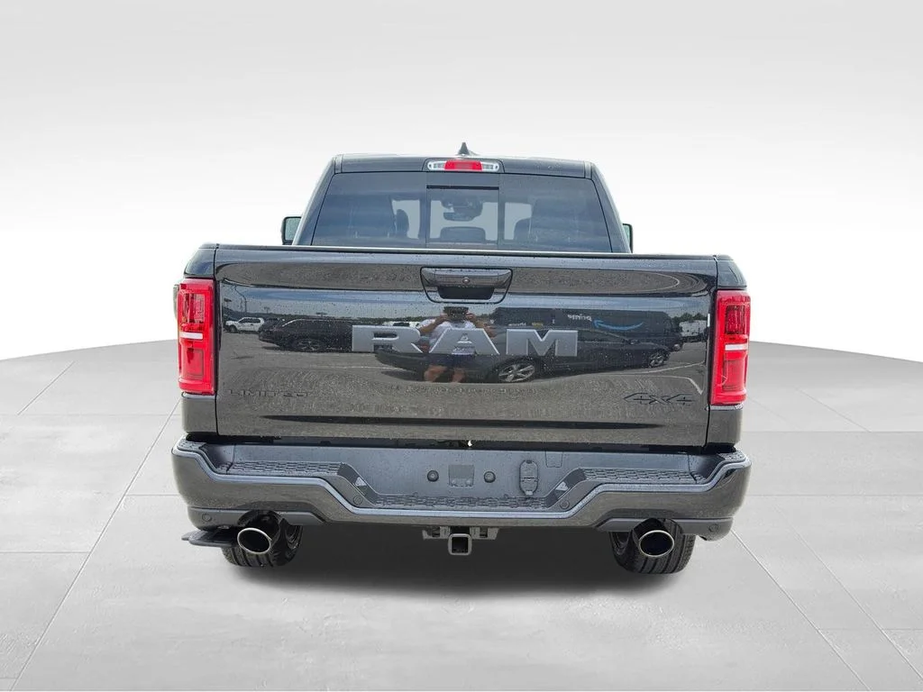 New 2026 Diamond Black Crystal Pearl-Coat Exterior Paint RAM Limited image 27
