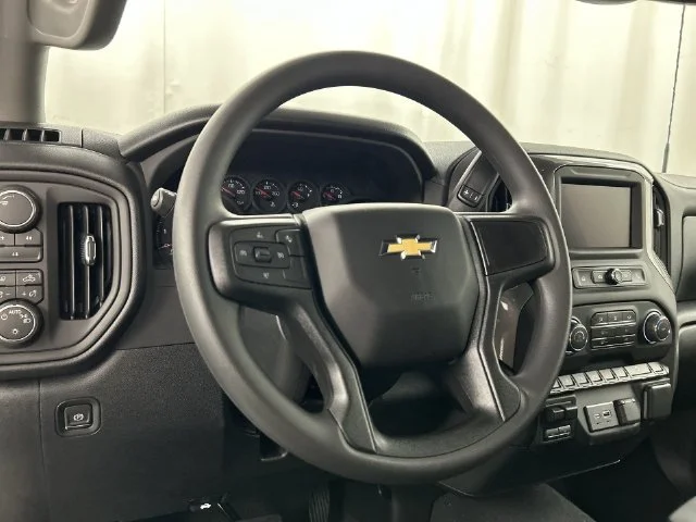 2026 Chevrolet Silverado 2500 HD Custom - Photo 8