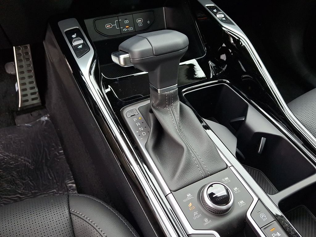 New 2026 Black Kia X-Line SX image 7