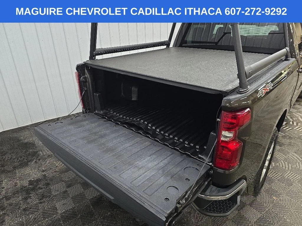 Used 2021 Brown Chevrolet LT image 11
