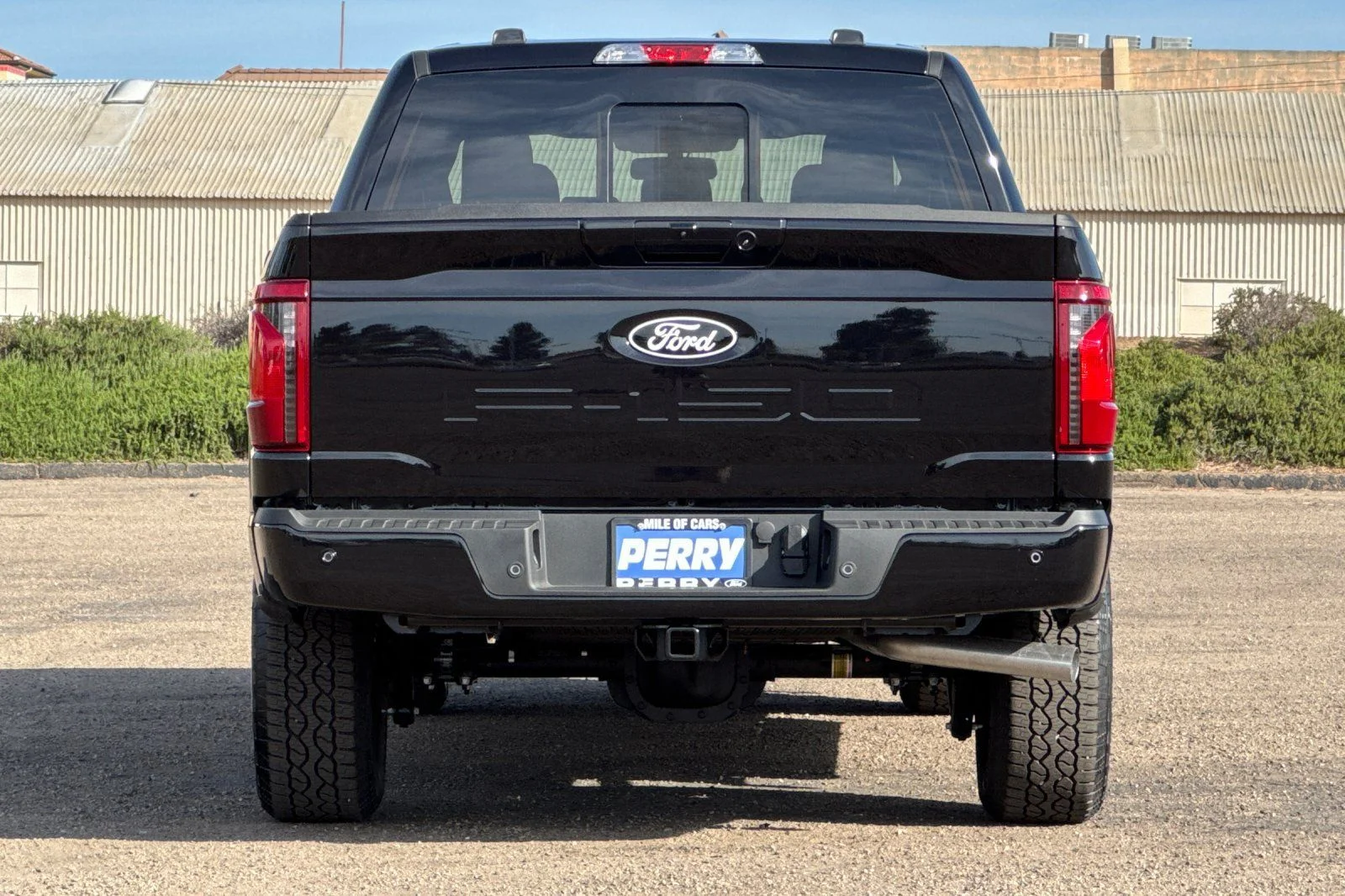 New 2026 Black Ford XLT image 4