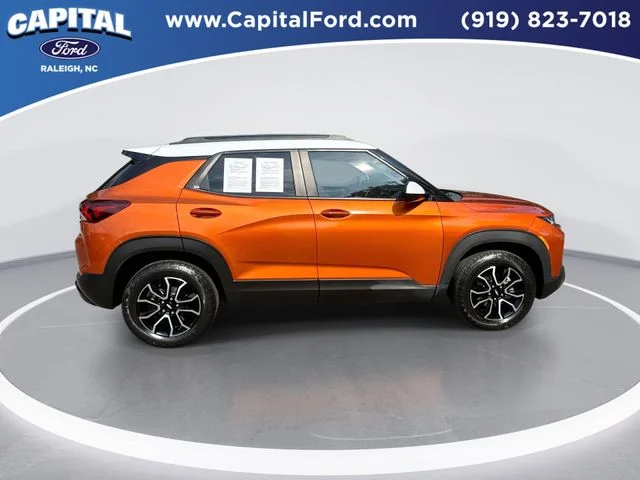 Certified Used 2023 Red Chevrolet ACTIV image 9