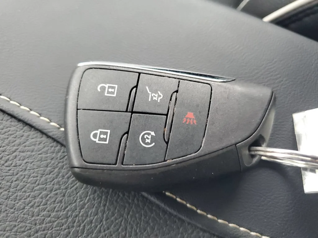 Used 2026 Sterling Metallic GMC Denali image 28