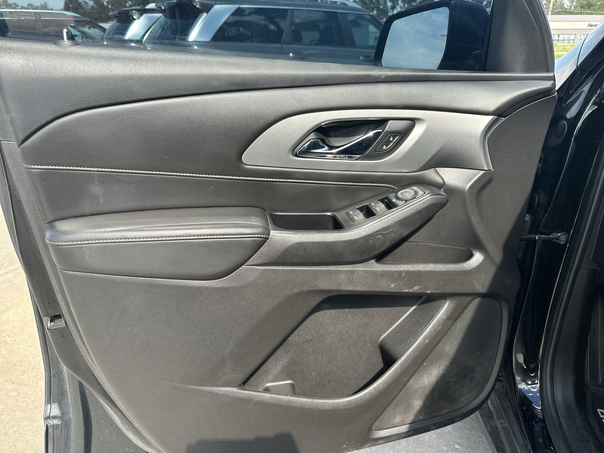 Used 2018 Mosaic Black Metallic Chevrolet LS image 15