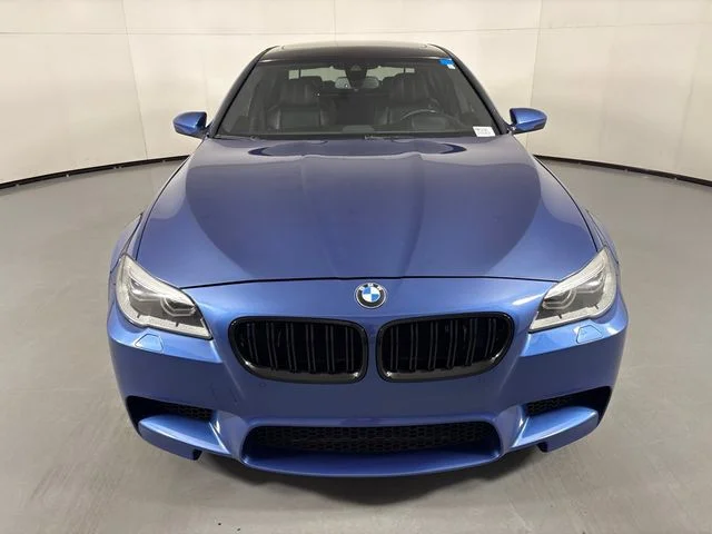 Used 2014 Blue BMW Base image 3