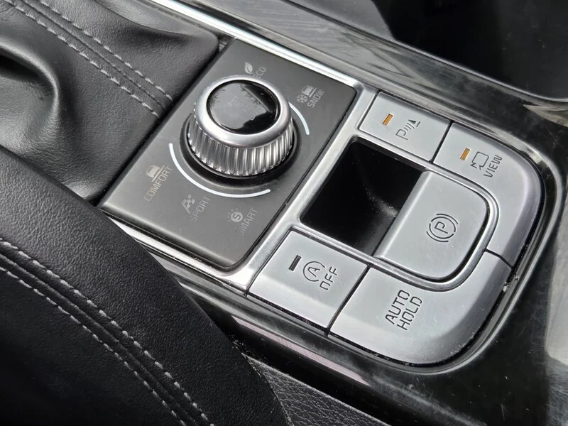 Used 2020 Everlasting Silver KIA SX image 29
