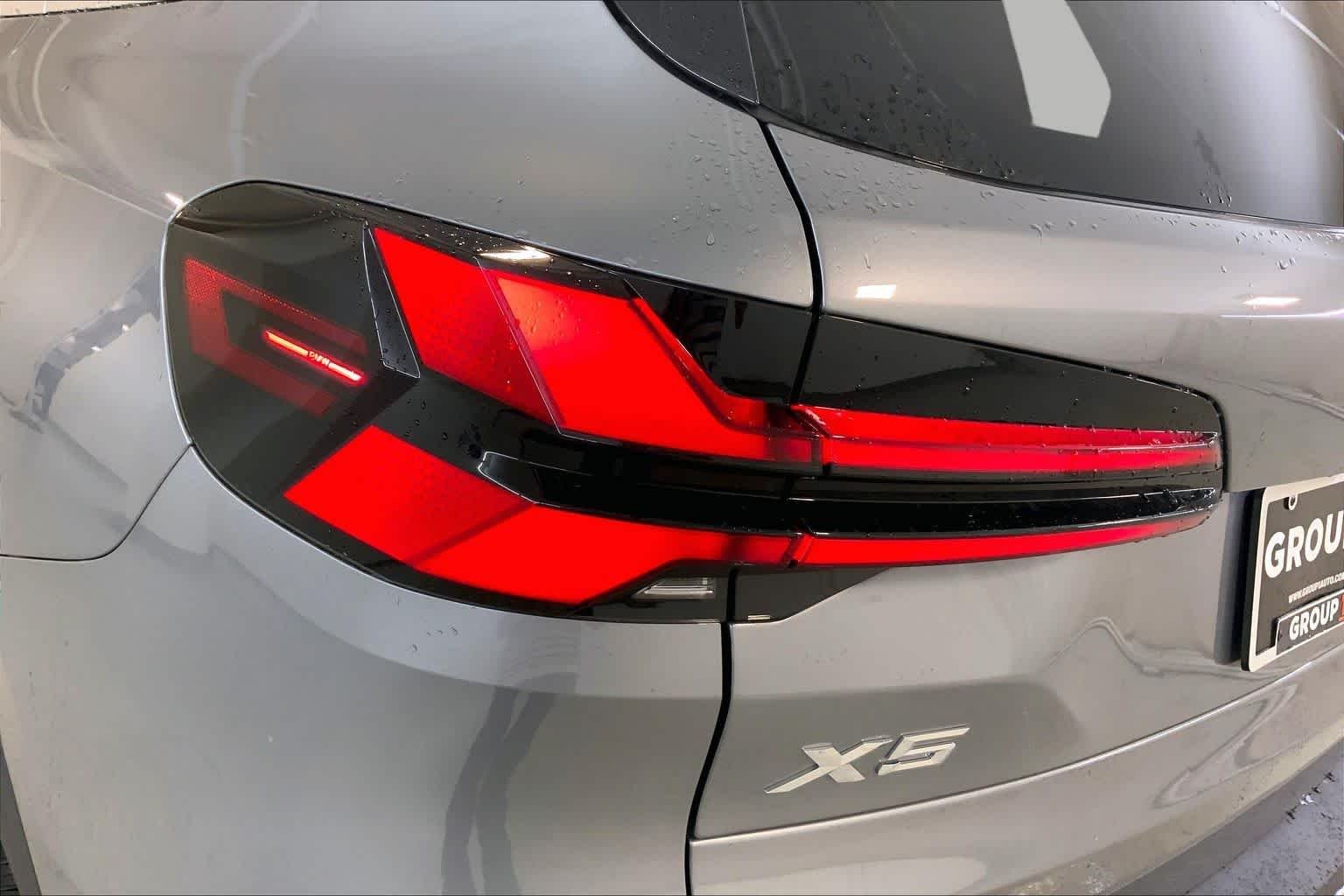 New 2026 Skyscraper Grey Metallic BMW xDrive50e image 14