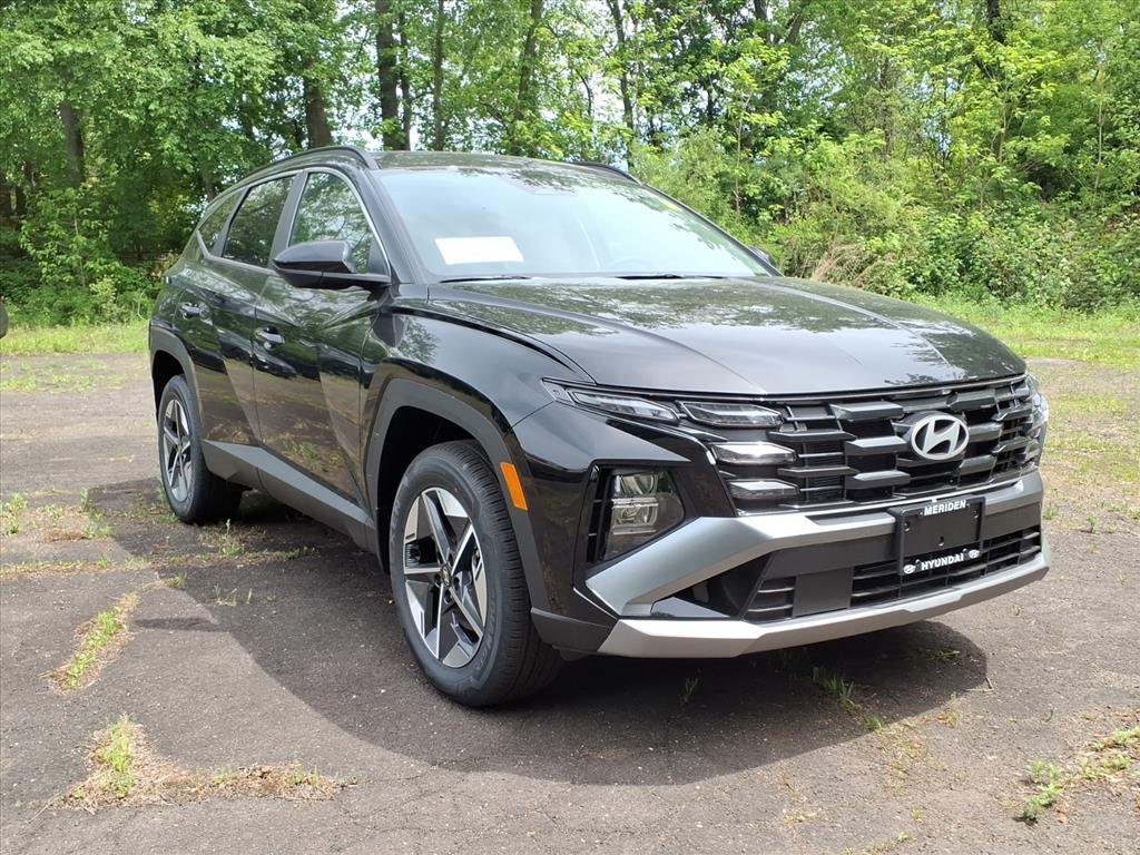 New 2026 Ash Black Hyundai SEL AWD image 3