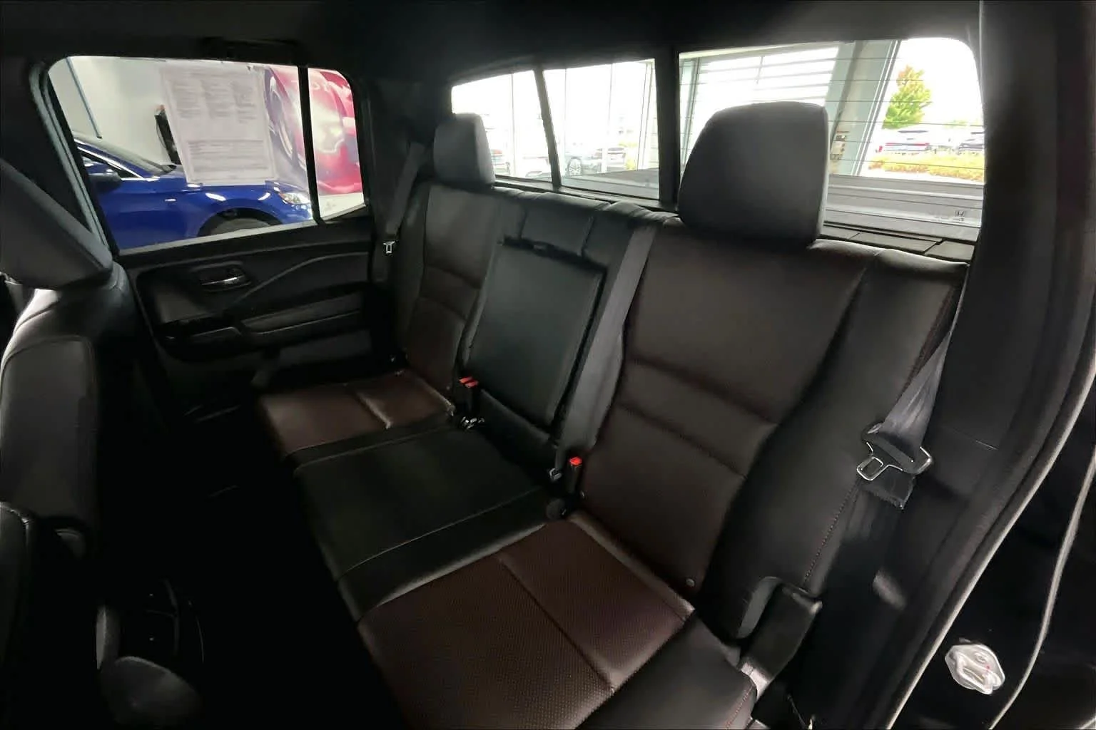 Used 2020 Crystal Black Pearl Honda Black Edition image 26