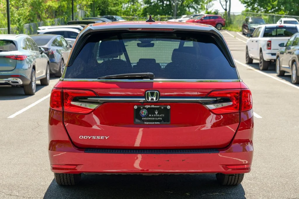 Used 2023 Red Honda EX-L image 6