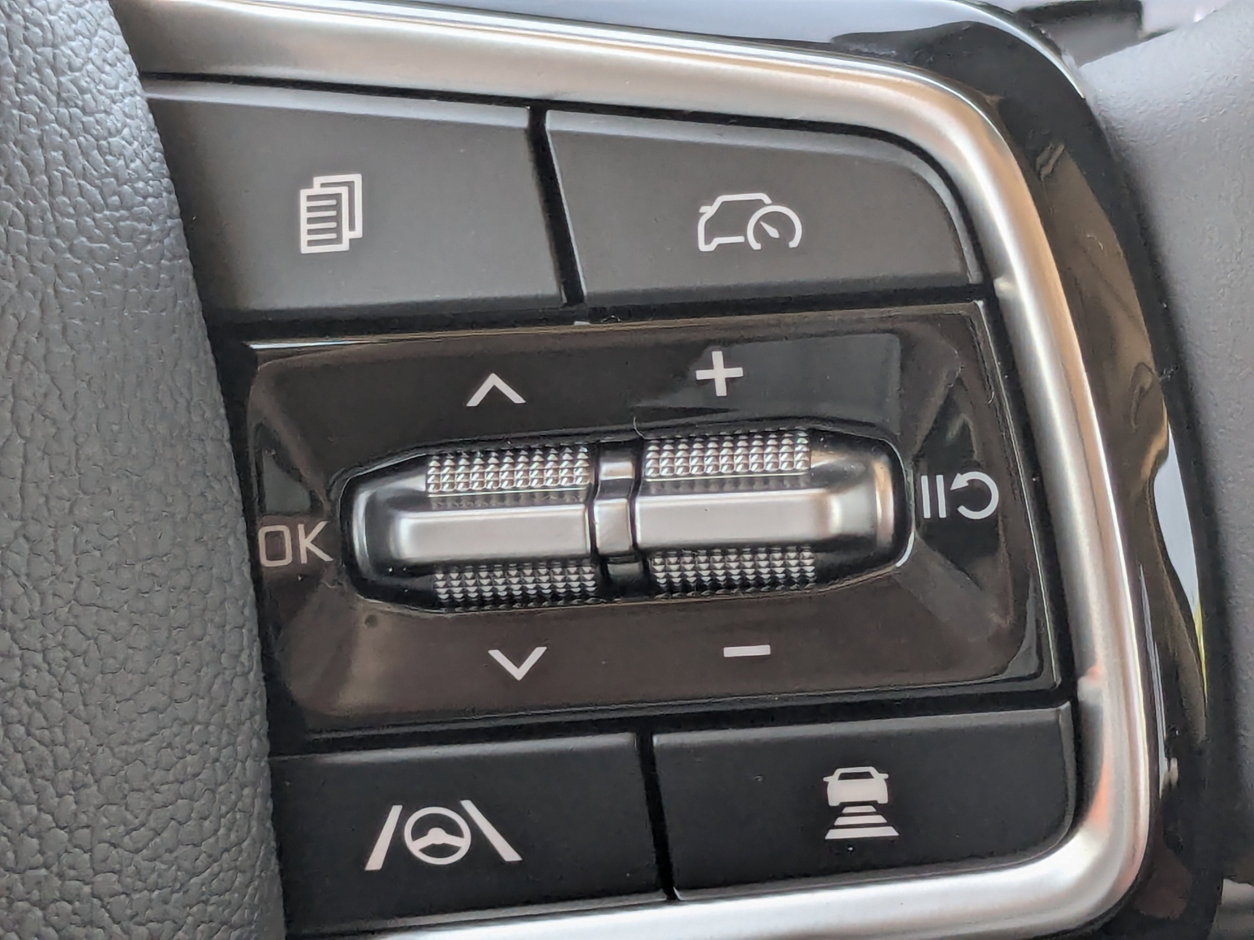 New 2026 Aurora Black Pearl Kia SX image 37