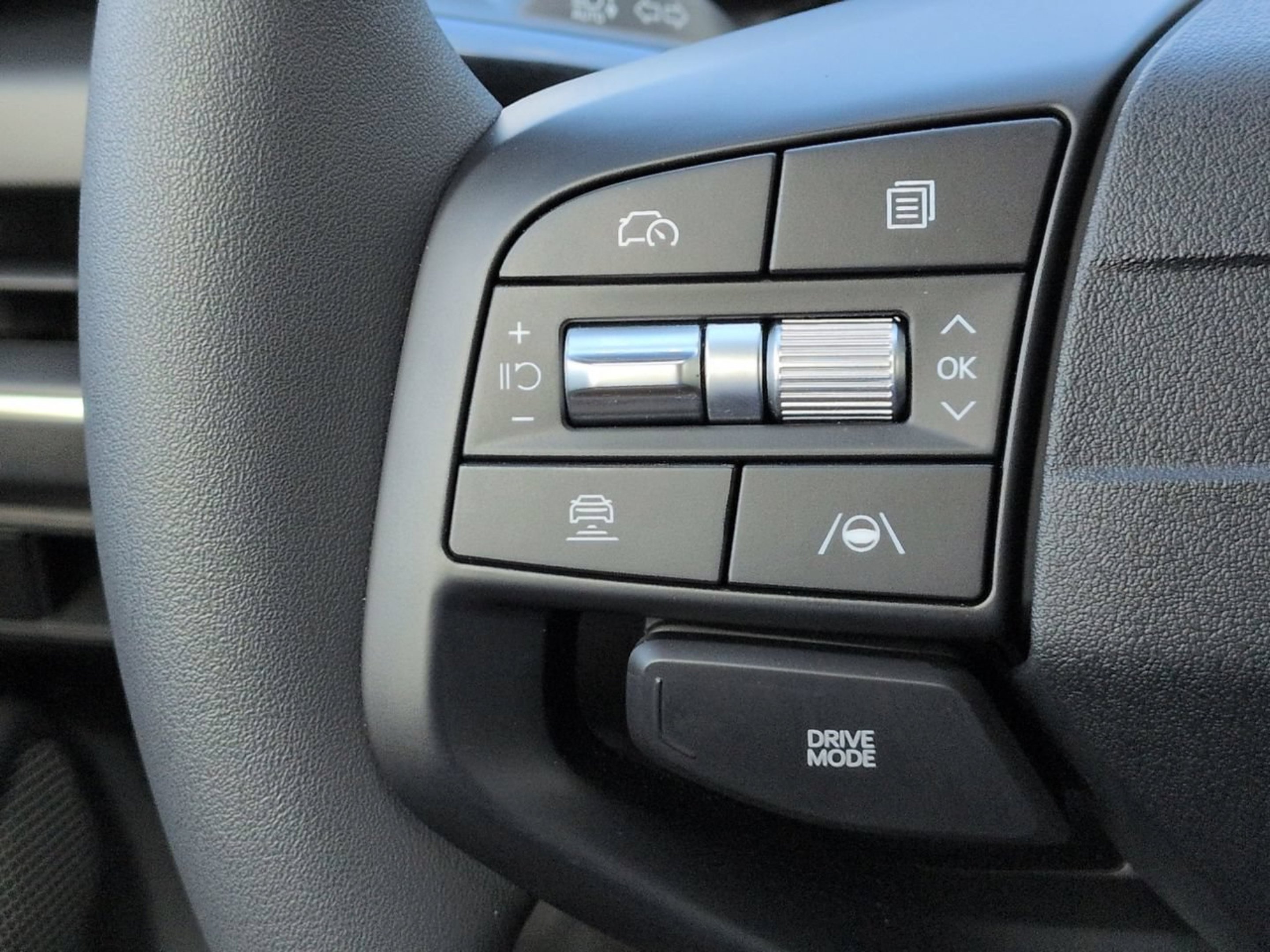 New 2026 Aurora Black Pearl Kia LXS image 34