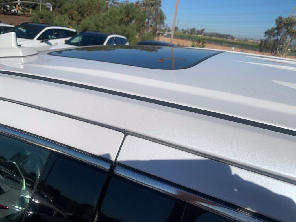Used 2021 White GMC Denali image 11