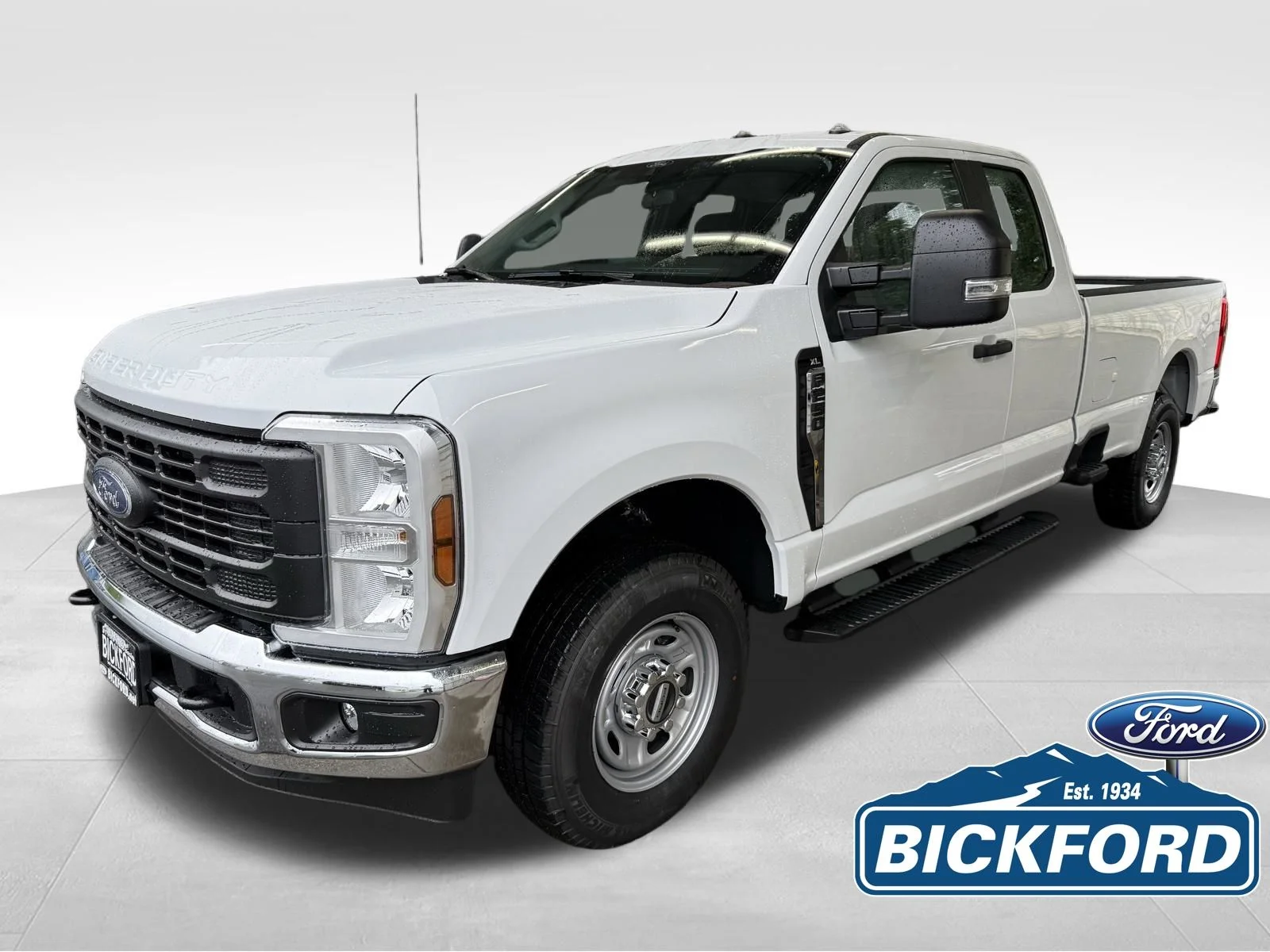 2026 Ford F-250 XL SuperCab 8' Box's photo