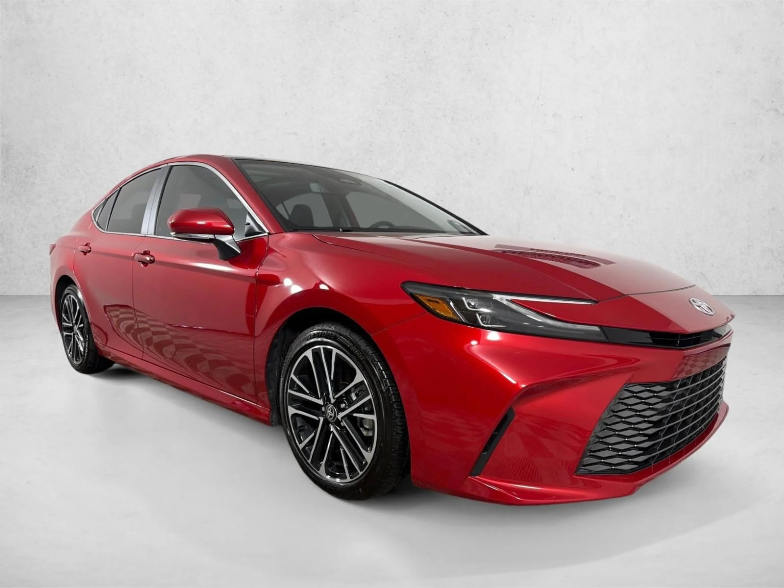 Used 2025 Gray Toyota LE image 1