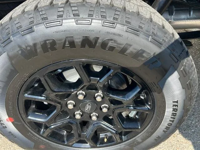New 2026 Oxford White Ford XLT image 60