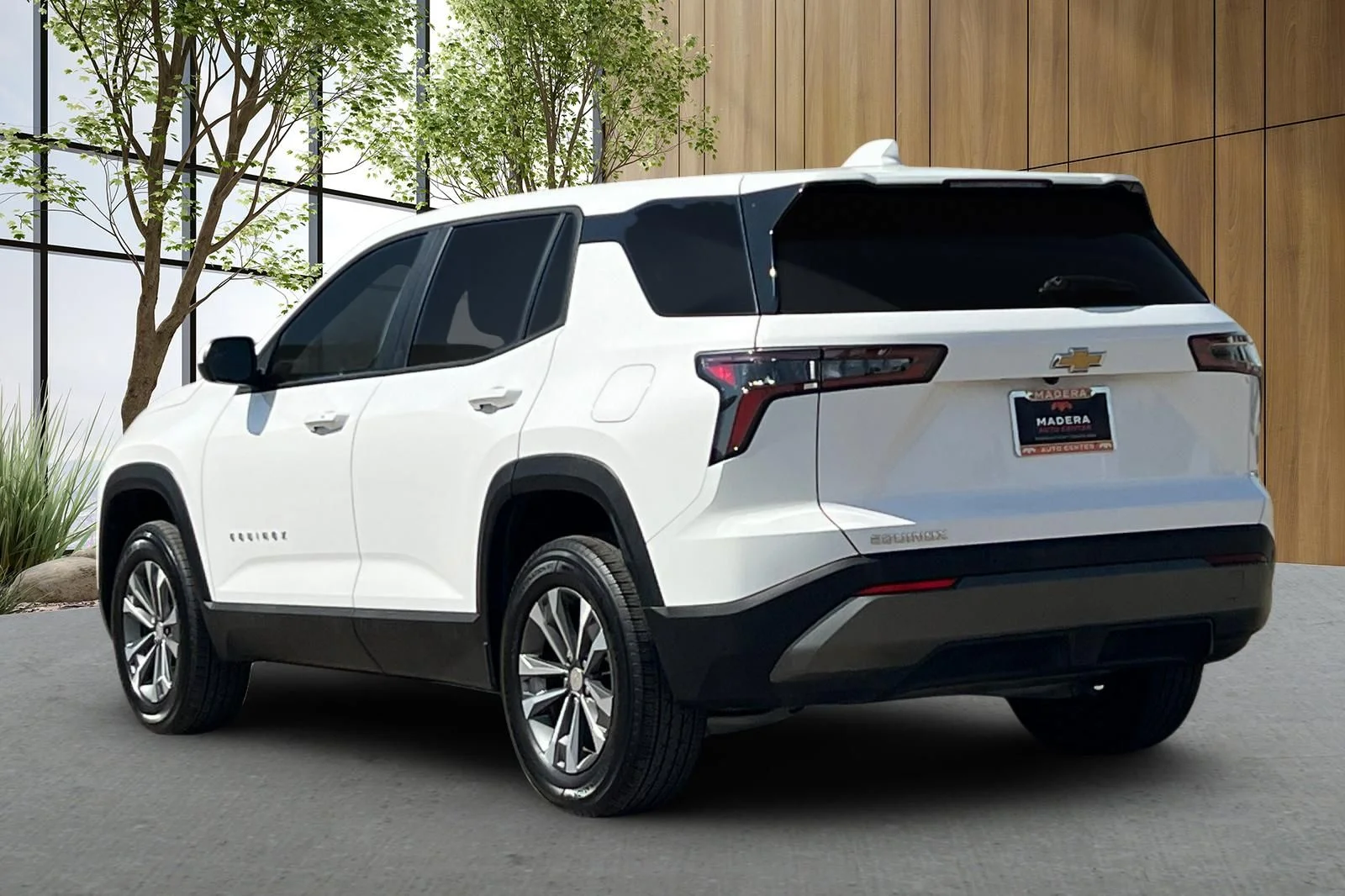 Used 2025 White Chevrolet LT image 6