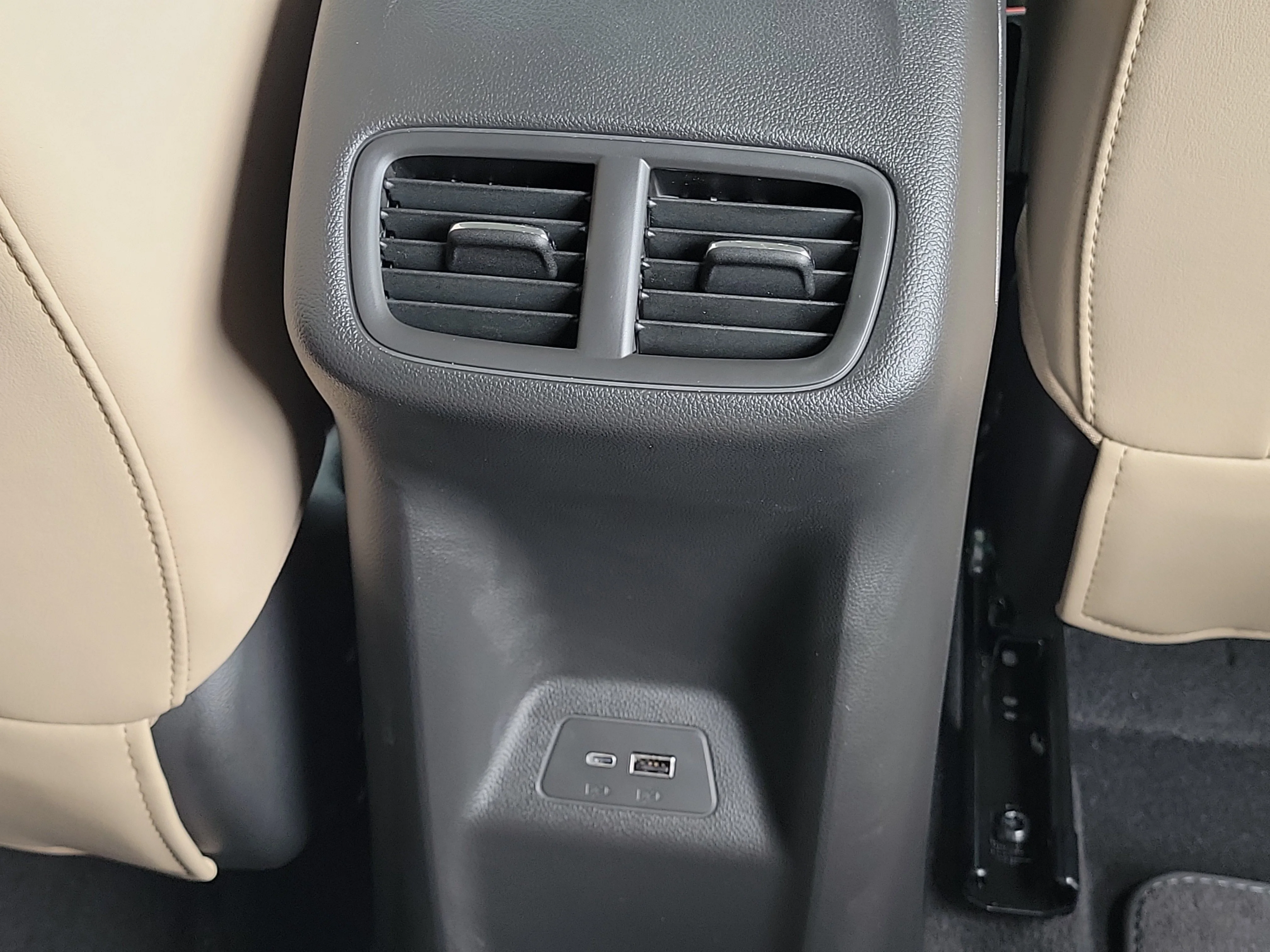 2025 Buick Envision Preferred AWD's photo
